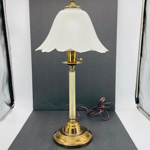 Vintage Glass Tulip Shade Brass and Gold Table Lamp