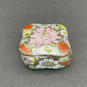 Gold Floral Trinket Box/Made in Japan