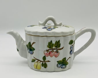 Keramische theepot met fruitdesign/vintage made in Thailand