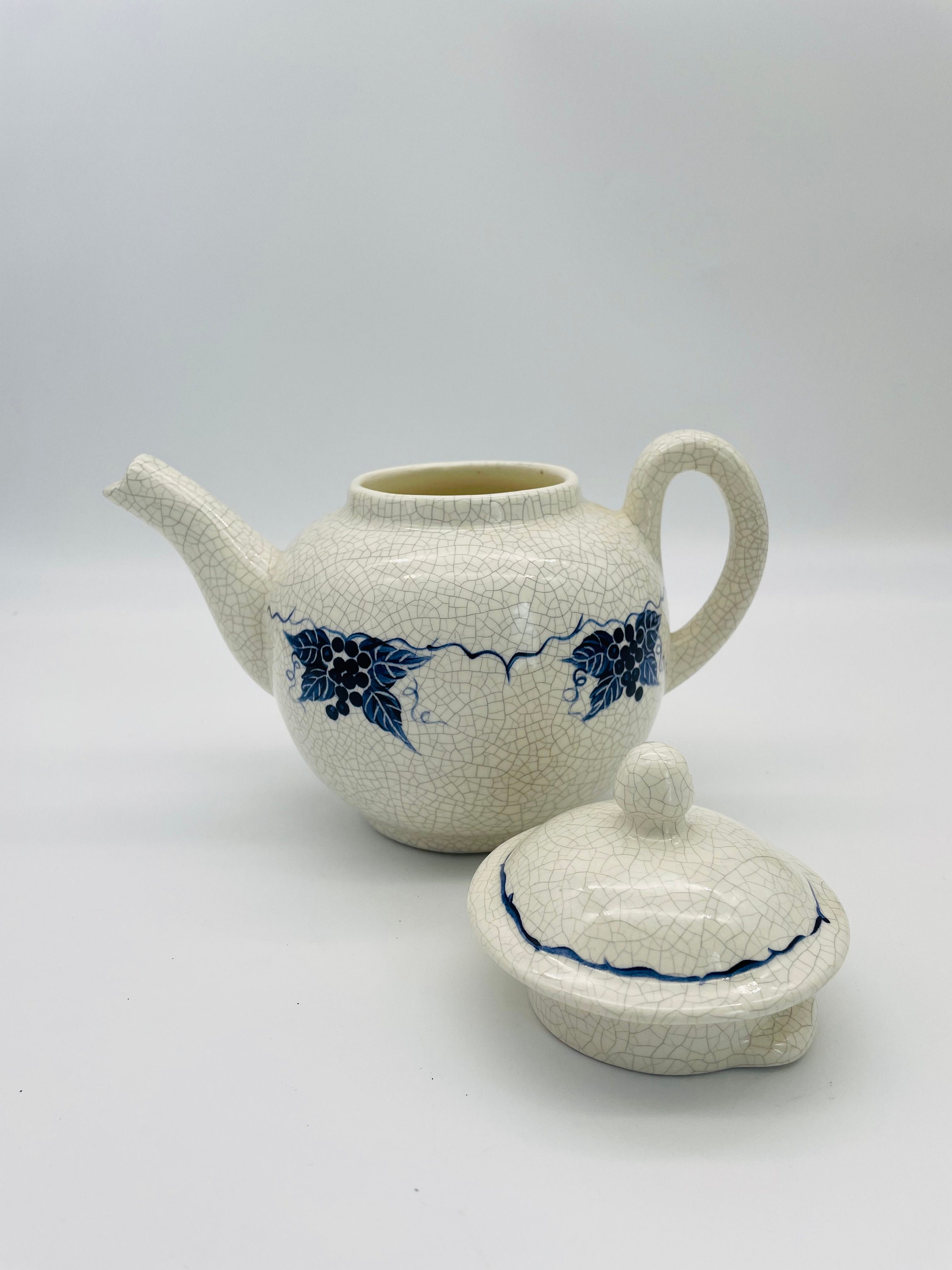 Dedham Pottery Potting Shed Teapot with Grape Design/Vintage Faux