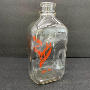 Yaples Dairy Glass Milk Bottle/Erie, PA.