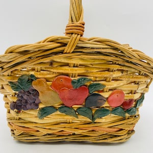 Lovely Fruit Decorated Wicker Basket/Harvest Basket