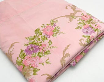 Vintage Utica Pink Floral 50/50 Cotton Polyester Blend Percale Queen Flat Sheet