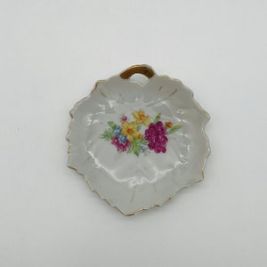 Leaf Shaped Floral and Gold Porcelain Trinket/Tea Bag Dish