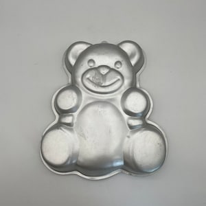 Wilton Teddy Bear Cake Pan/Vintage Birthday Cake Pan/1982 Made in Korea
