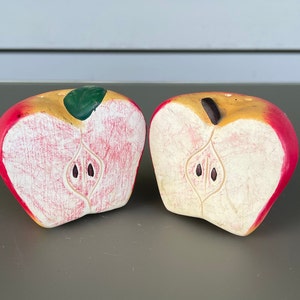 Vintage Red Apple Solniczka i pieprzniczka