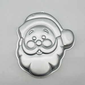 Wilton Jolly Santa Claus Cake Pan/Vintage Holiday Cake Pan/1987 Made in Korea