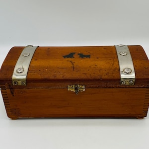 Antique Footed Cedar Wood Keepsake Box with Metal Accents/Old Wooden Jewelry Box