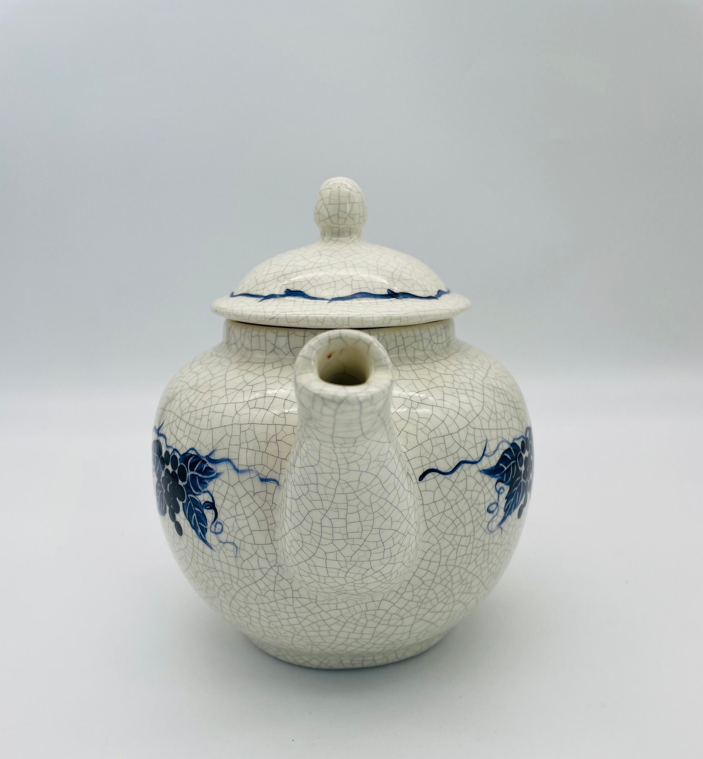 Dedham Pottery Potting Shed Teapot with Grape Design/Vintage Faux