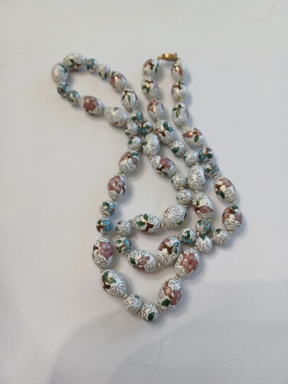 Vintage enamel cloisonne necklace.