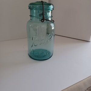 Vintage Ball canning jar