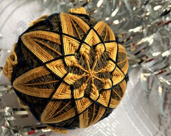 Temari ball "Flower"