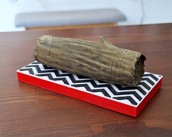 Twin Peaks log decoration / tv show gift/ My log does not judge.