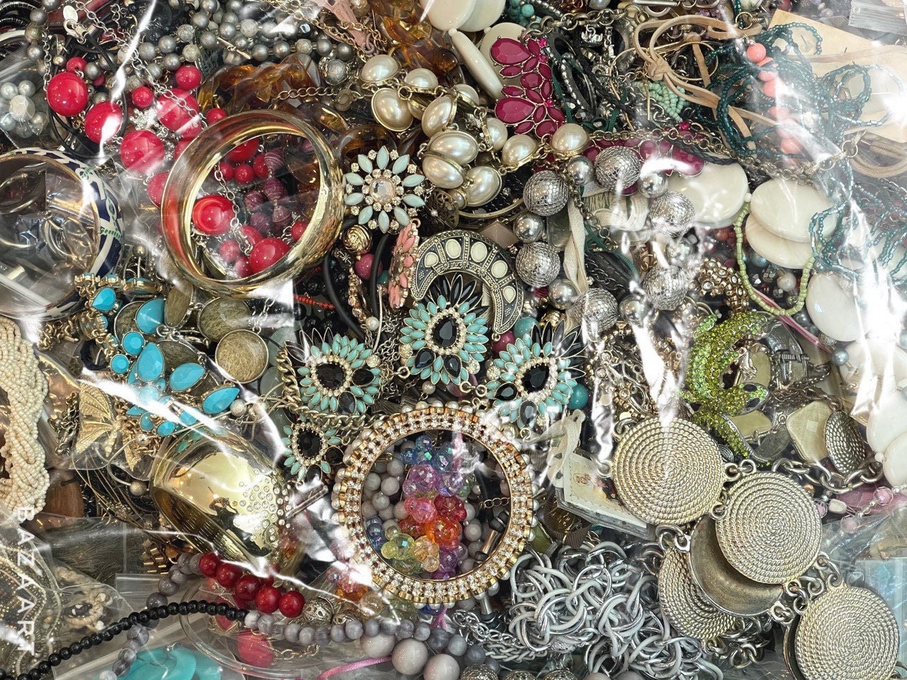 Vintage Broken Jewelry Lot, Beautiful not Junk Jewelry Grab Bag ...