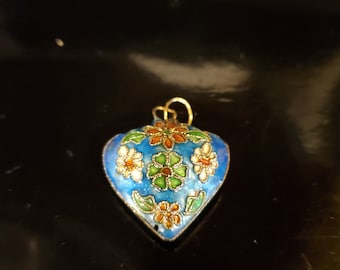 Cloisonne heart pendant