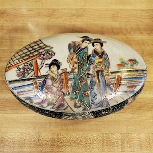 Royal Satsuma vanity box