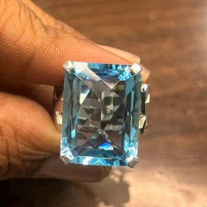 Sehr Großer Natürlicher Sky Blue Topas Ring, 15 × 20 MM Smaragd Schliff Chaker Brett Edelstein Sterling Silber Jubiläumsring