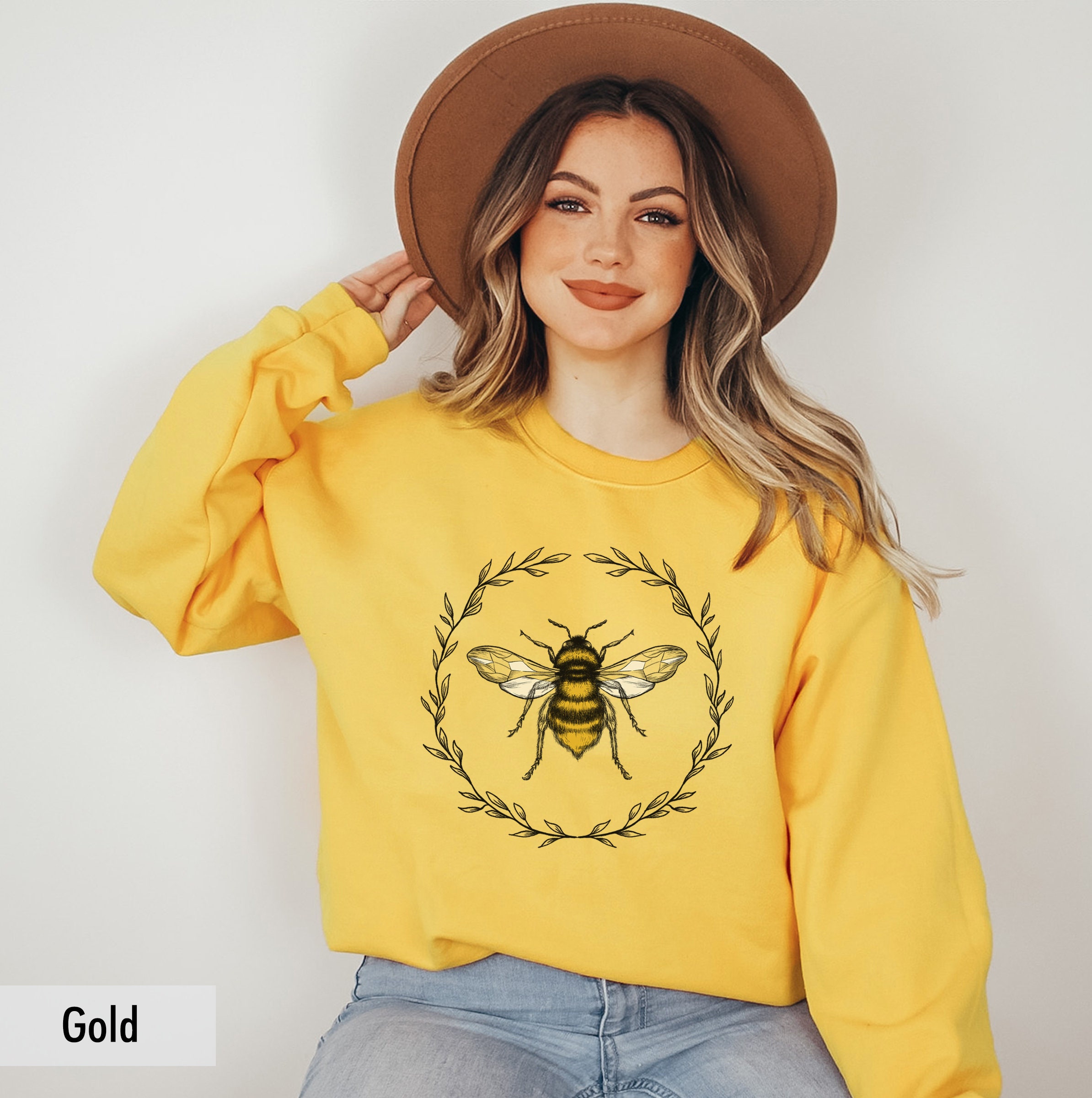 【GRAVER】24SS★ Honeybee Center Logo Sweatshirt UNISEX]Honey Bee Center Logo Sweatshirt - GRAVER | 60