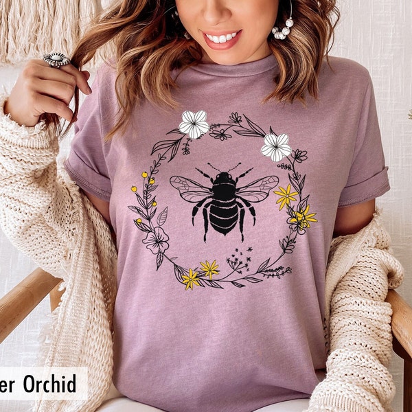 Bee Botanical Shirt, Bee T-Shirt, Nature Shirt, Gift For Her, Cute Bee Shirt, Women Tshirt, Bee Lover, Wildflower Tee Plant Shirt, Honey Bee