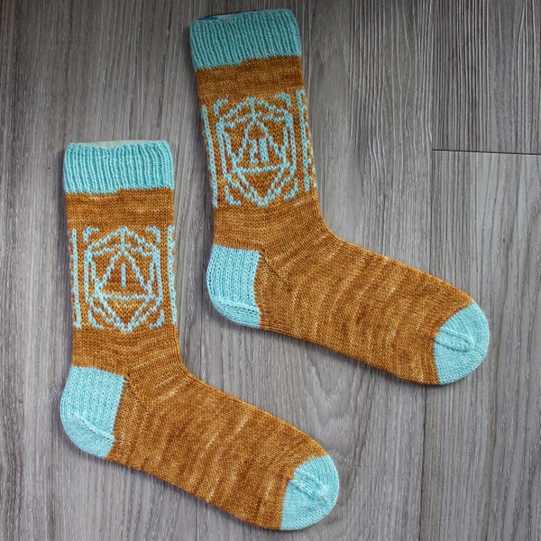 Crit Roll Socks PDF Knitting Pattern