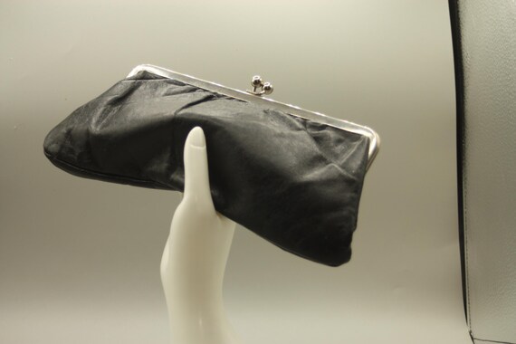 Basic black leather clutch - image 3