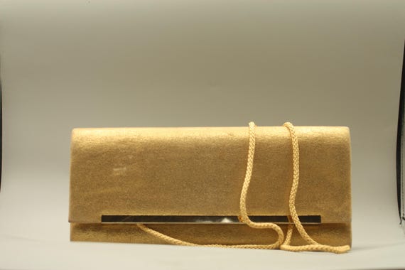 Three assorted purses - image 10