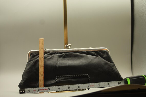 Basic black leather clutch - image 6
