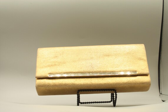 Three assorted purses - image 8