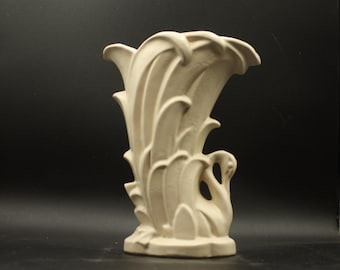 McCoy White Swan Vase