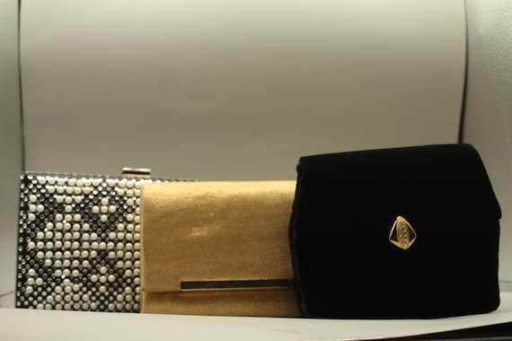 Three assorted purses - image 1