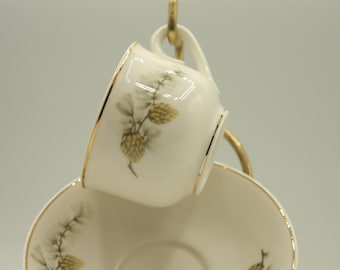 Vintage, Fashion Ware Small Pine Cone Tea Cup