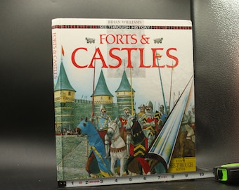Vedi il libro Through History-Forts and Castles