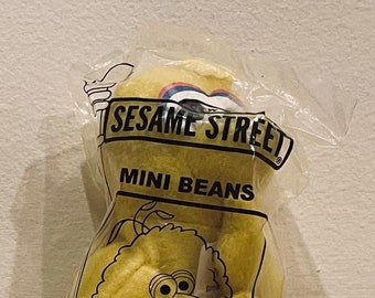 Big Bird, 5" Sesame Street plush bean bag from Kelloggs NEW WITH TAGS