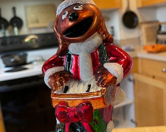 Rowlf the Dog, 1990s "Play It Again Santa" blown glass Christmas ornament from Christopher Radko 97-MPT-07 RETIRED