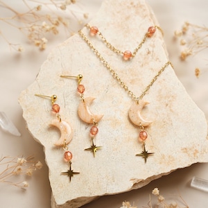 Ensemble de bijoux orange pastel faits main, bijoux élégants uniques, boucles d'oreilles fantaisie célestes, collier étoile de lune en or, cadeau féerique image 1