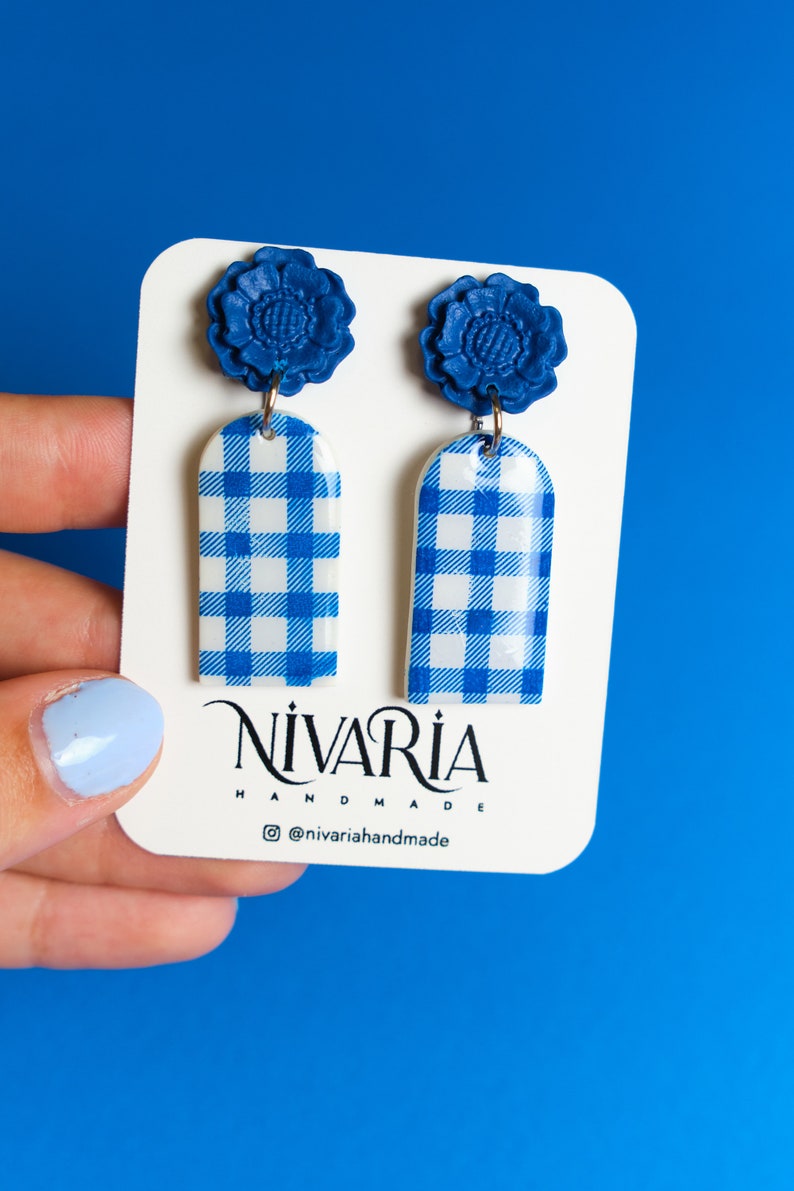 flower gingham earrings, klein blue accesories, gingham earrings, vichy blue jewelry, gingham pattern summer earrings image 2