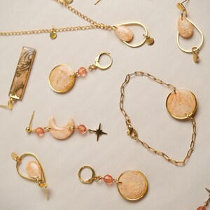 Ensemble de bijoux orange pastel faits main, bijoux élégants uniques, boucles d'oreilles fantaisie célestes, collier étoile de lune en or, cadeau féerique image 5