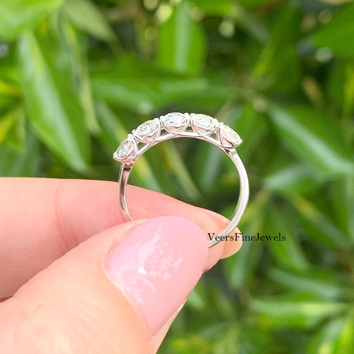 14k White Gold Five Stone Diamond Trellis Engagement Ring Size 5 -  Walmart.ca