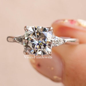 2Ct Cushion Cut Moissanite Wedding Ring/ 925 Silver Cushion Diamond Ring/ Cushion & Pear Shape Diamond Ring/ 14K Solitaire Cushion Cut Ring