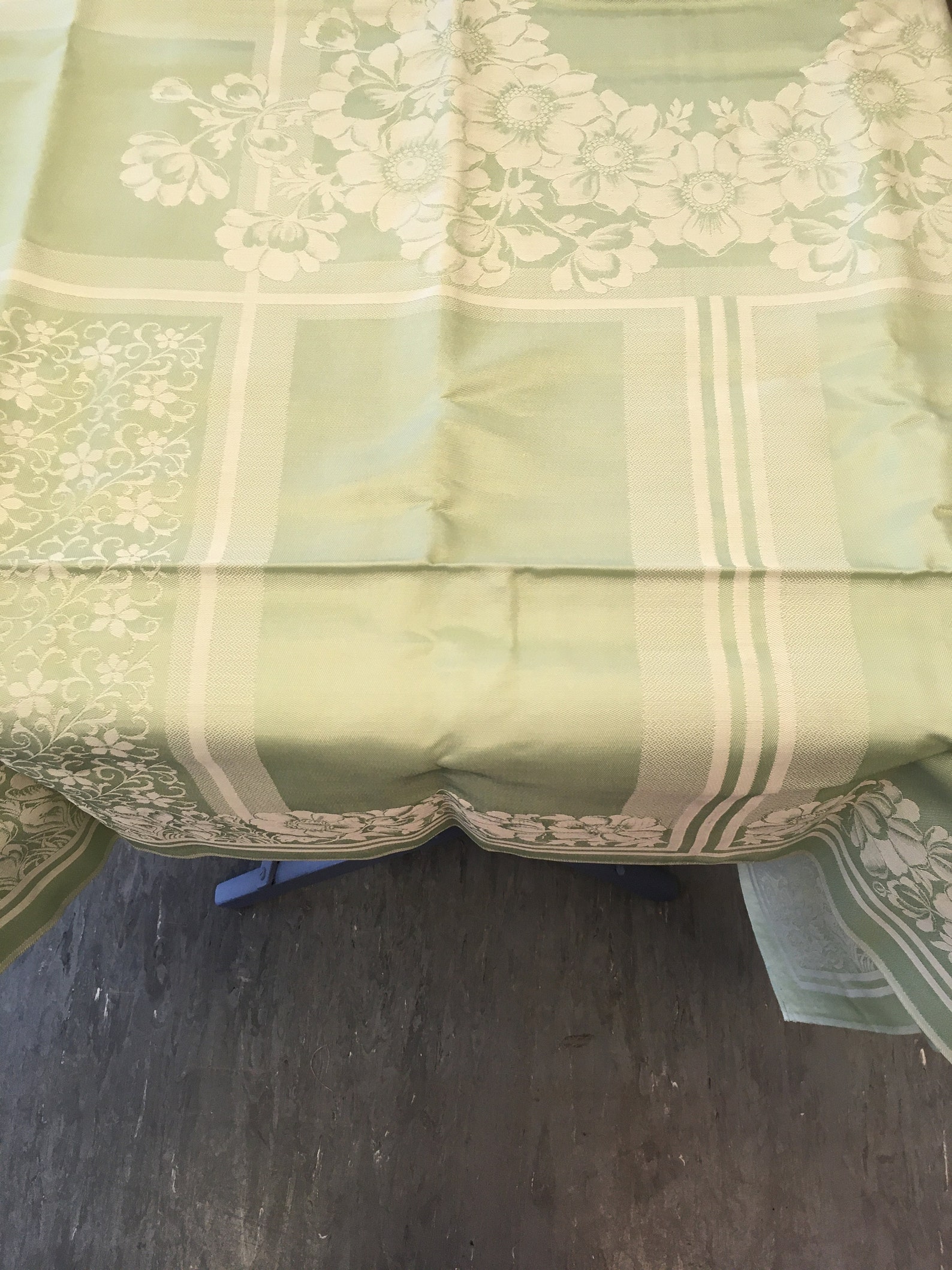 Vintage Irish linen Rayon Damask 52 square tablecloth with 4 Etsy