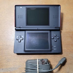 Red & Black Nintendo DS Lite Console + Charger *Tested*