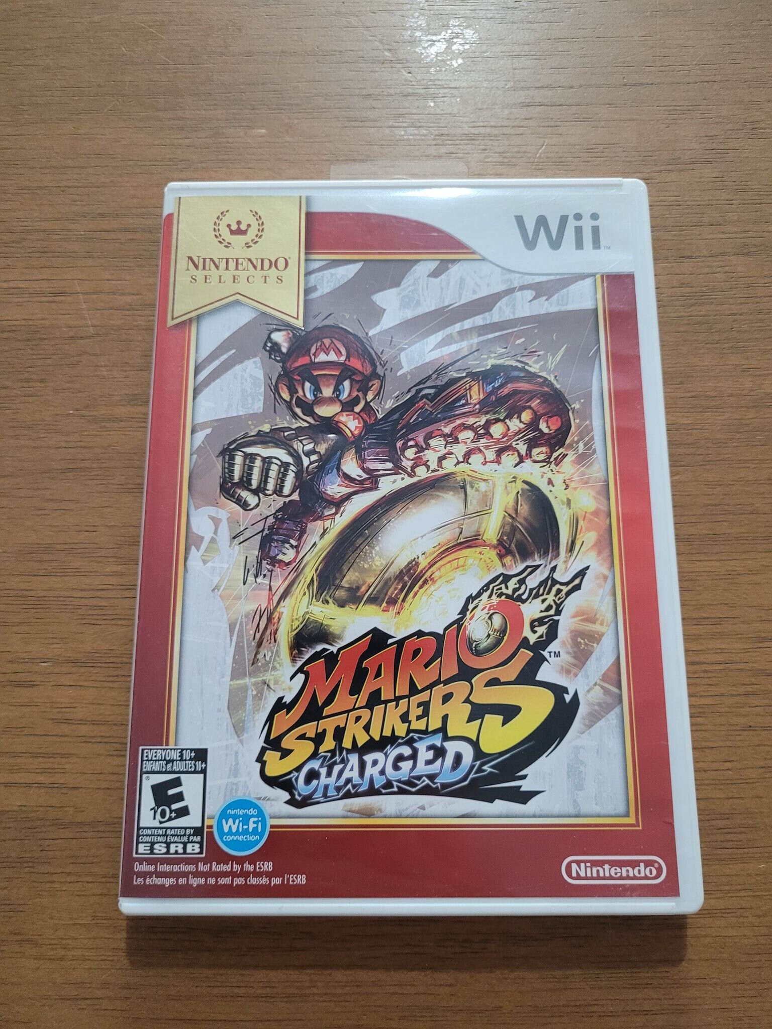  Mario Strikers Charged (Nintendo Selects) : Video Games