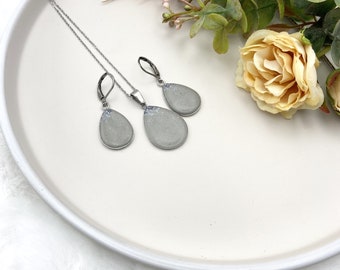 Beton küsst Edelstahl - Ohrringe und Kette Schmuckset - silberne Edelstahlfassung - Concrete Schmuck, Zement Schmuck, Handgemacht