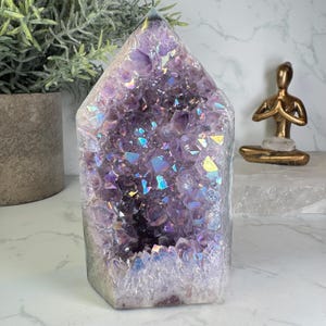 Beautiful Angel Aura Amethyst Tower!
