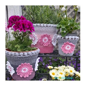 Crochet Pant Pot Covers with Daisy motifs 3 sizes included pdf download pattern with full step by step instructions complete with photos image 6