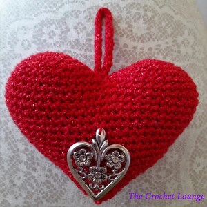 Crochet Love Hearts downloadable pdf pattern a fun and easy to make crochet pattern