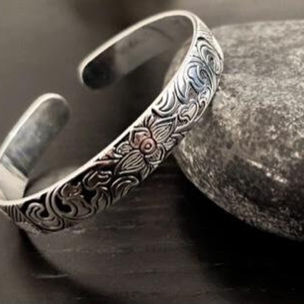 Boho Silver Bracelet, Silver Bangle, Ethnic Style Bracelets, Cuff Bangle Bracelet, Tribal Bracelet, Open Adjustable Size, Lotus Flower, Gift