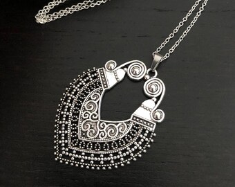 Boho Necklace, Ethnic Style Necklace, Tibetan Necklaces, Boho Jewellery Uk, Boho Pendant, Ethnic Pendant, Bohemian Pendant, Silver Necklace