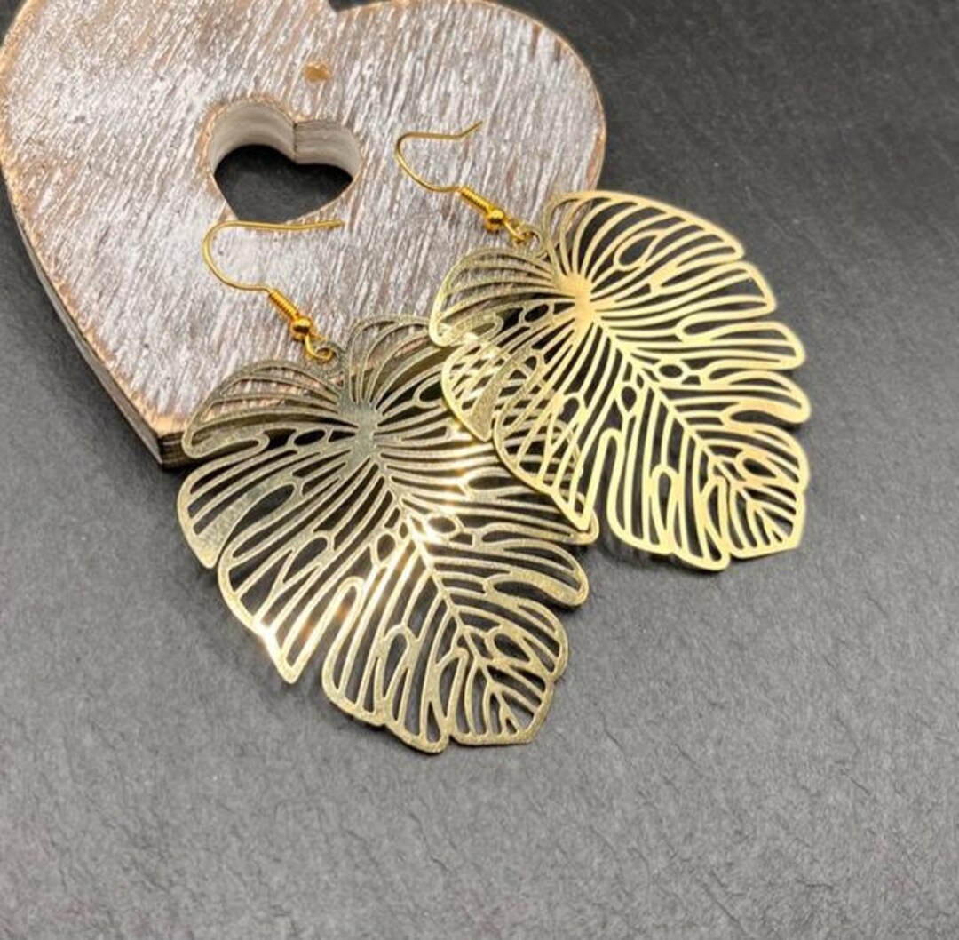 Gold filigree drop earrings best sale