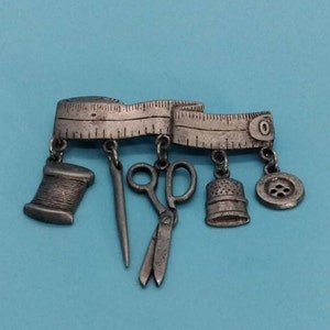 Sewing brooch new arrivals